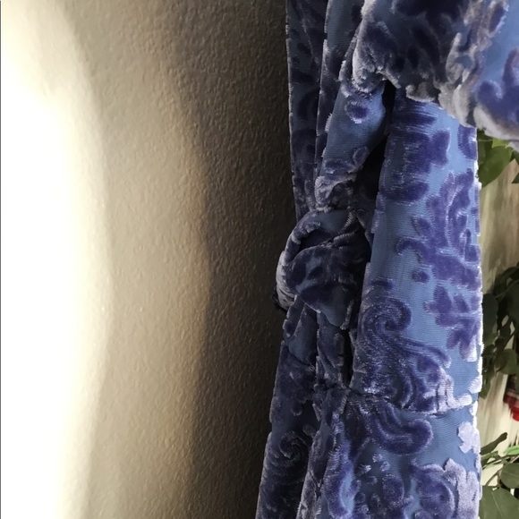 NWOT Miami Velvet Floral Wrap Dress - Picture 4 of 7